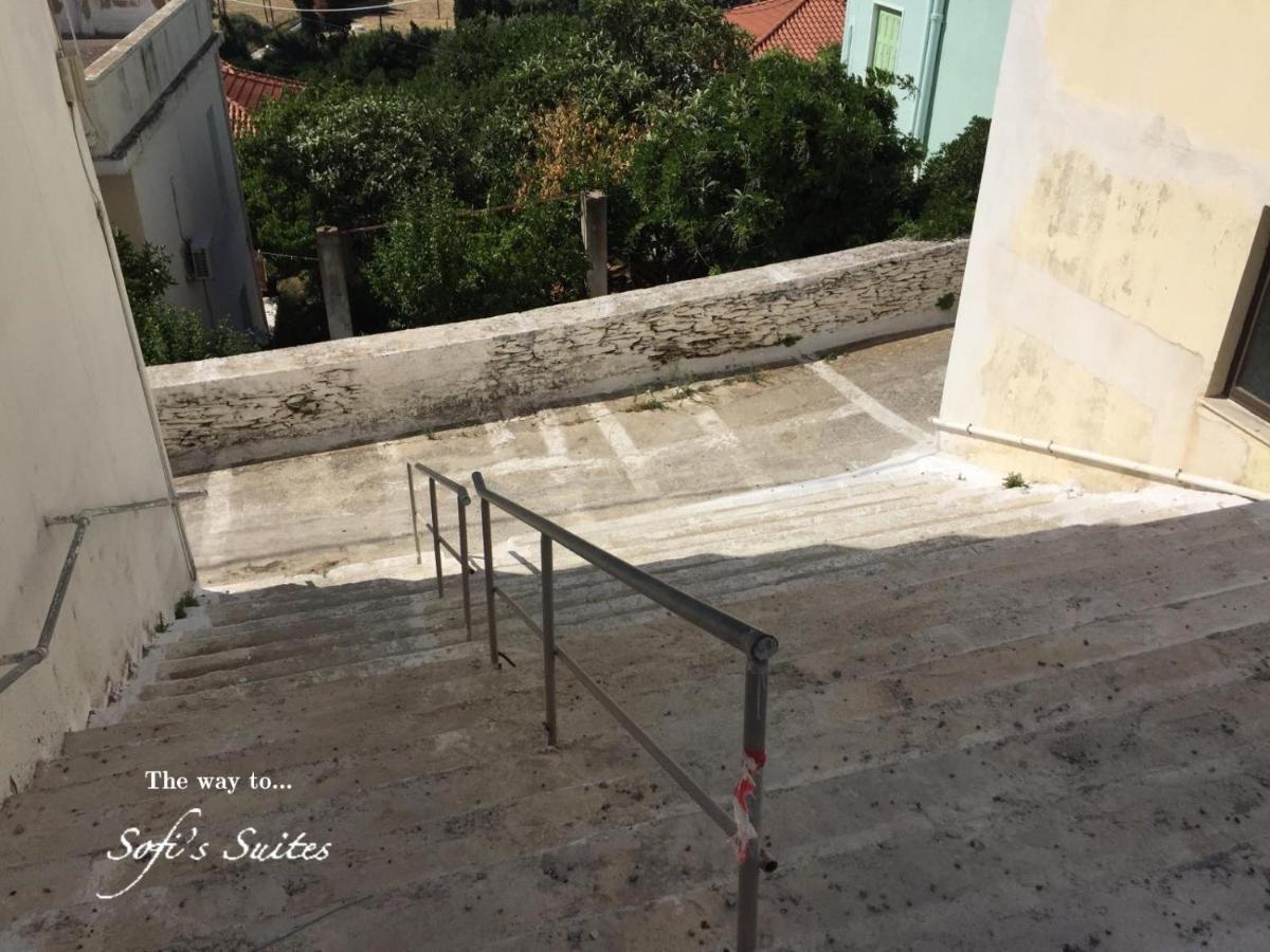 Sofi'S Suites Andros Exterior photo