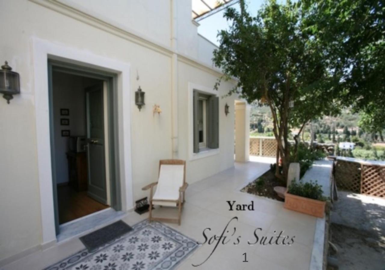 Sofi'S Suites Andros Exterior photo