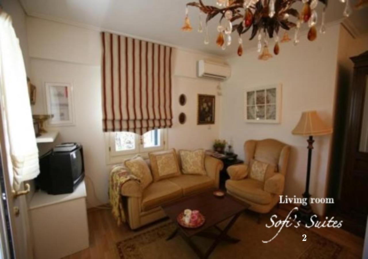 Sofi'S Suites Andros Exterior photo